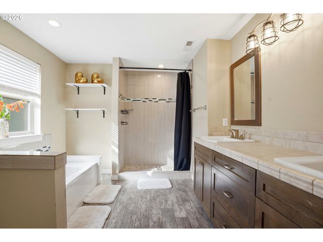 2809 Ne 100TH St, Vancouver, WA 98686