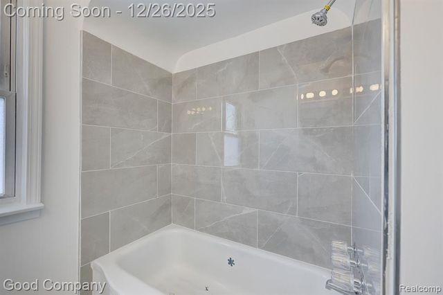 13680 Borgman Street, Oak Park, MI 48237