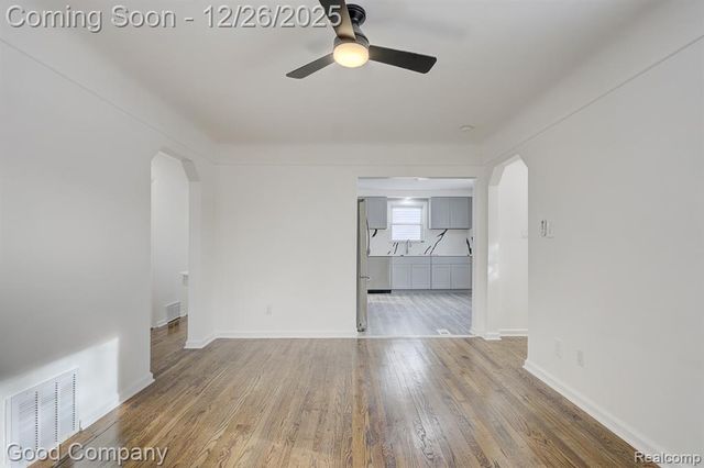 13680 Borgman Street, Oak Park, MI 48237