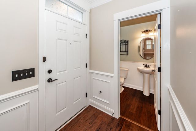 111 Hemlock Street, Summerville, SC 29483