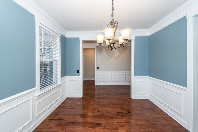 111 Hemlock Street, Summerville, SC 29483