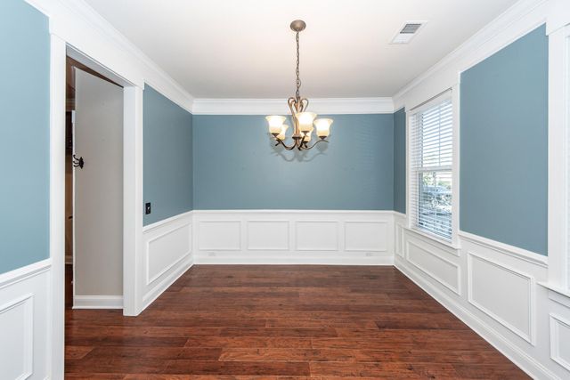 111 Hemlock Street, Summerville, SC 29483