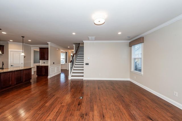 111 Hemlock Street, Summerville, SC 29483