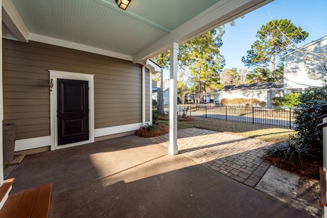 111 Hemlock Street, Summerville, SC 29483