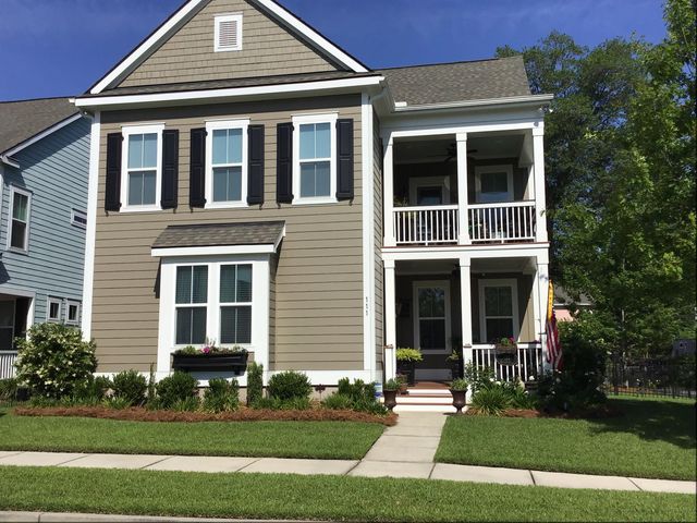 111 Hemlock Street, Summerville, SC 29483