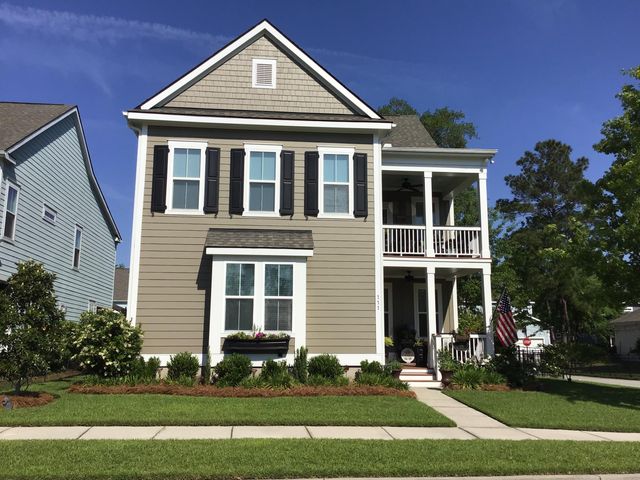 111 Hemlock Street, Summerville, SC 29483