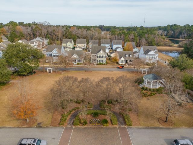 111 Hemlock Street, Summerville, SC 29483