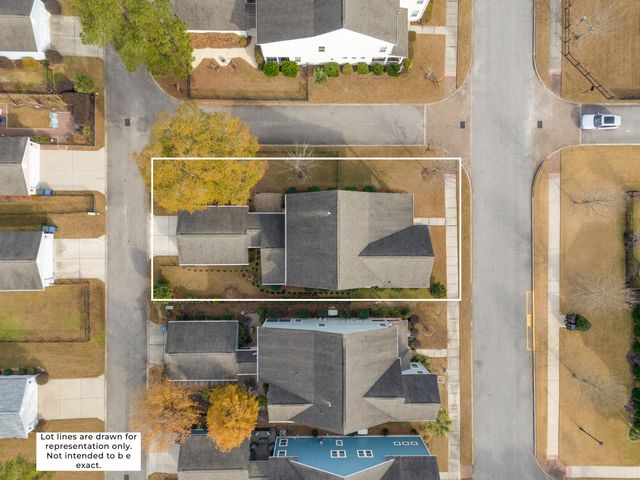 111 Hemlock Street, Summerville, SC 29483