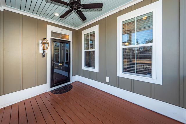 111 Hemlock Street, Summerville, SC 29483