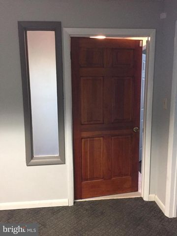 1905 SUPERFINE LN, Wilmington, DE 19802