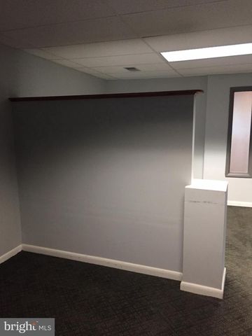 1905 SUPERFINE LN, Wilmington, DE 19802