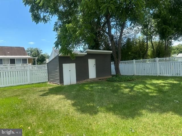 207 HANCE AVE, Linthicum Heights, MD 21090