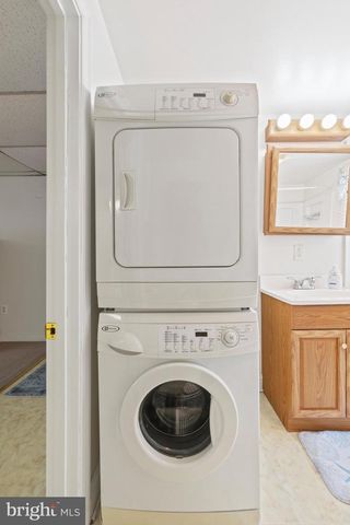 207 HANCE AVE, Linthicum Heights, MD 21090