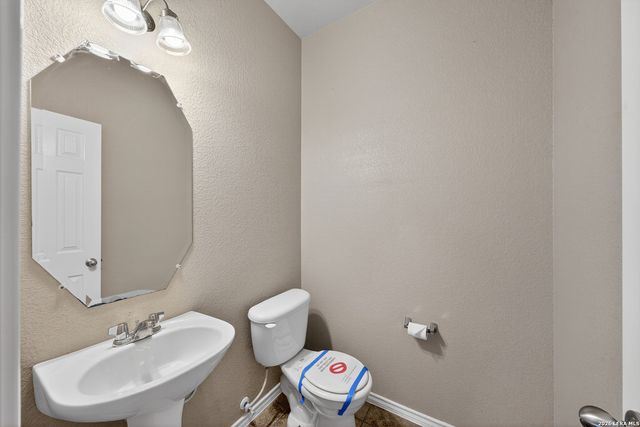 201 Canyon Vista, Cibolo, TX 78108