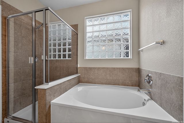 201 Canyon Vista, Cibolo, TX 78108