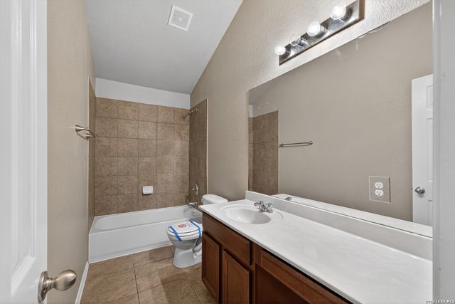 201 Canyon Vista, Cibolo, TX 78108