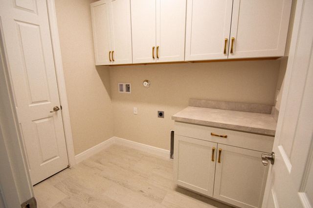 220 SW Dalton Circle, Port St Lucie, FL 34953