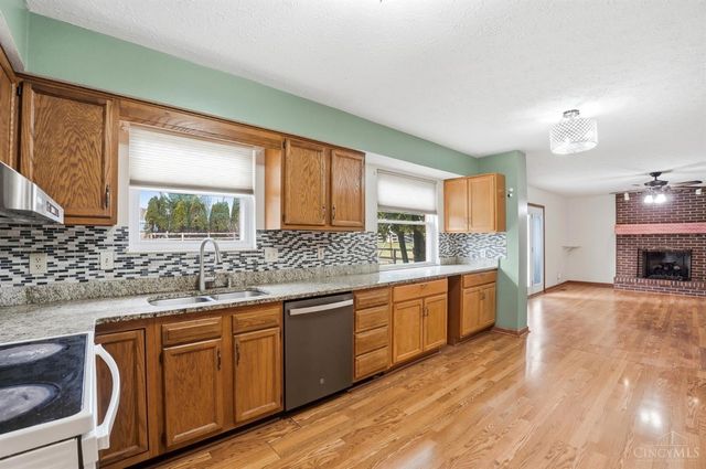 6375 Jamesfield Ct, Fairfield, OH 45014