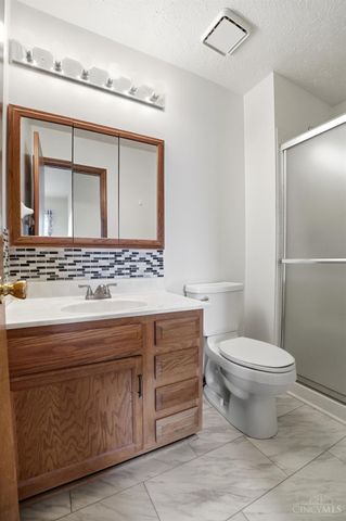 6375 Jamesfield Ct, Fairfield, OH 45014