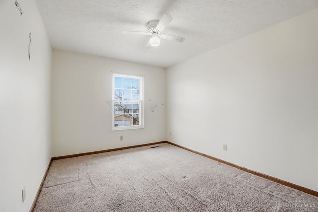 6375 Jamesfield Ct, Fairfield, OH 45014