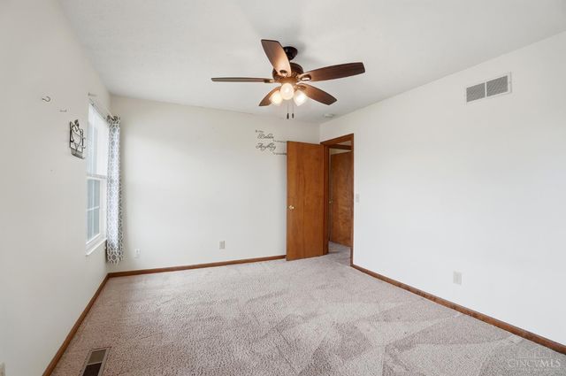 6375 Jamesfield Ct, Fairfield, OH 45014