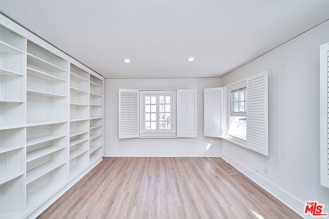 830 S Norton Avenue, Los Angeles, CA 90005