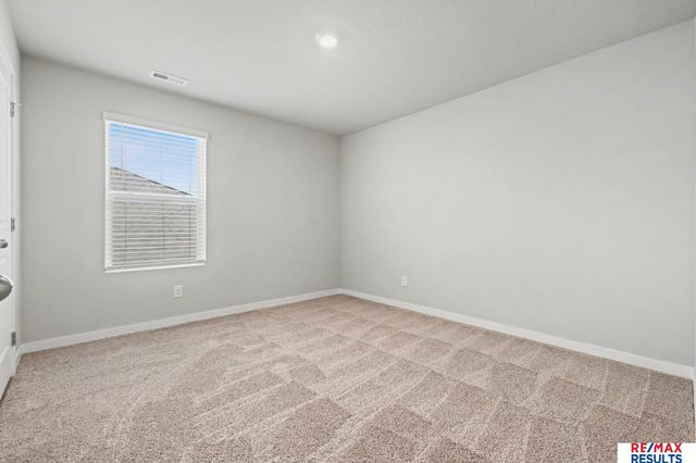 20513 Swallowtail Street, Gretna, NE 68028