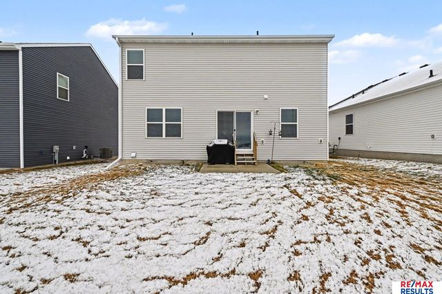 20513 Swallowtail Street, Gretna, NE 68028