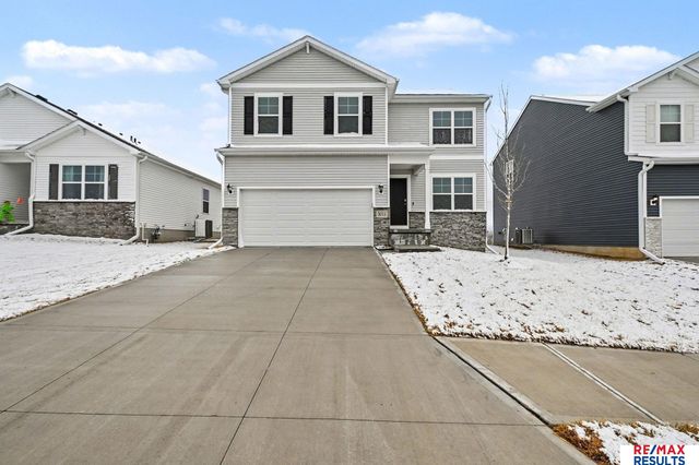 20513 Swallowtail Street, Gretna, NE 68028