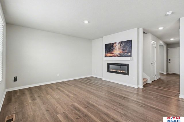 20513 Swallowtail Street, Gretna, NE 68028