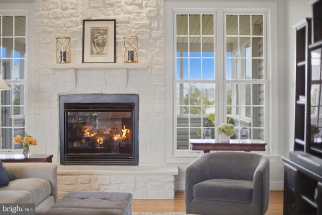 140 CAHILLE DR, Winchester, VA 22602