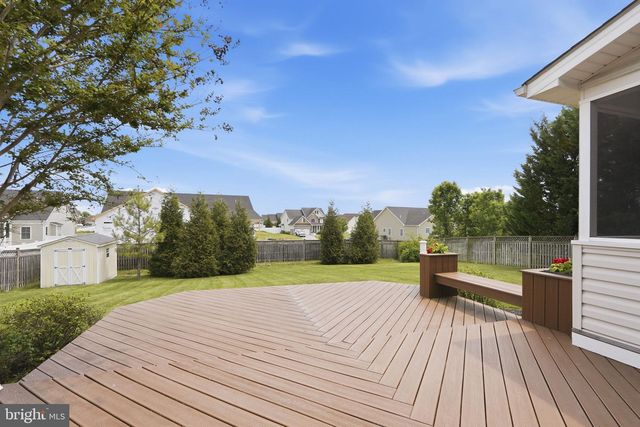 140 CAHILLE DR, Winchester, VA 22602