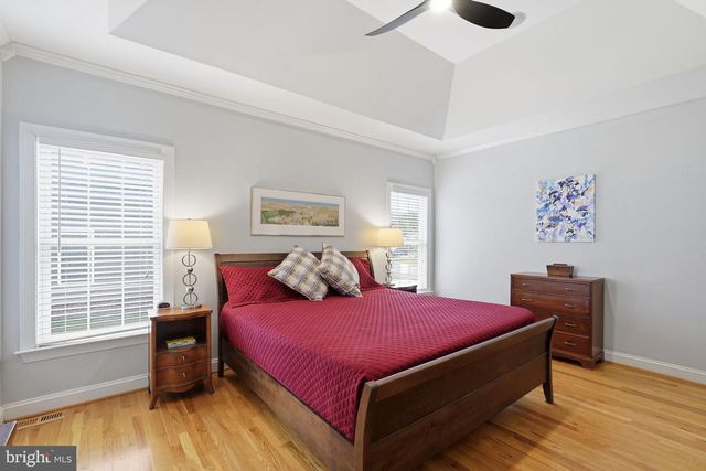 140 CAHILLE DR, Winchester, VA 22602