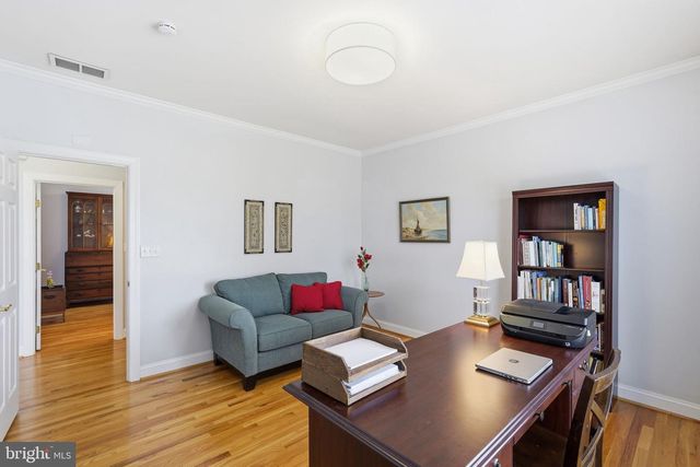 140 CAHILLE DR, Winchester, VA 22602