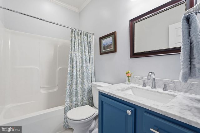 140 CAHILLE DR, Winchester, VA 22602