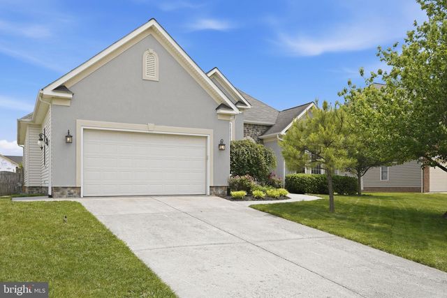 140 CAHILLE DR, Winchester, VA 22602