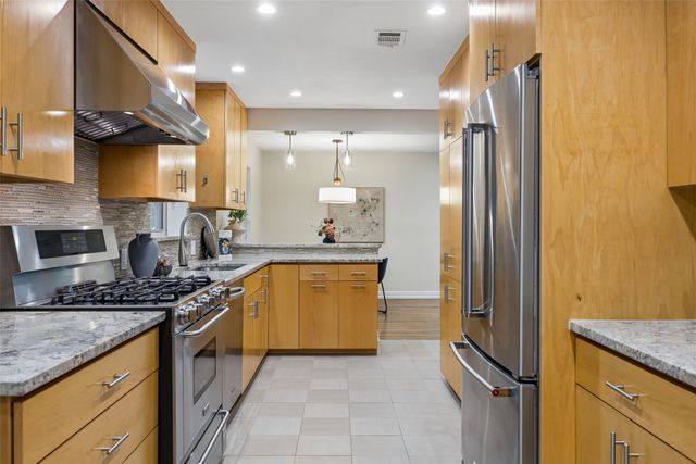 8871 Liptonshire Drive, Dallas, TX 75238