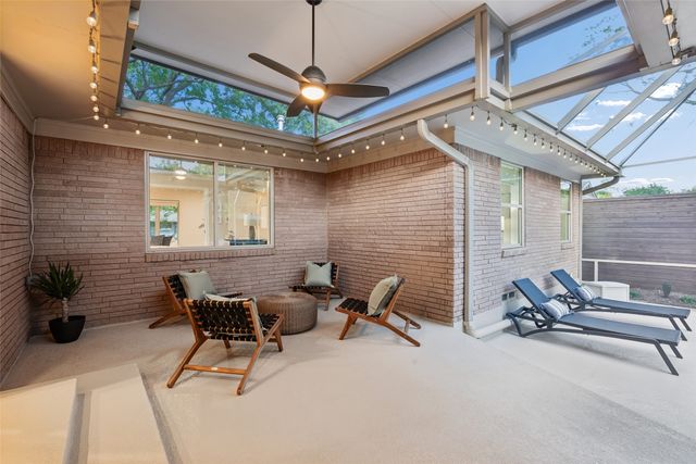 8871 Liptonshire Drive, Dallas, TX 75238