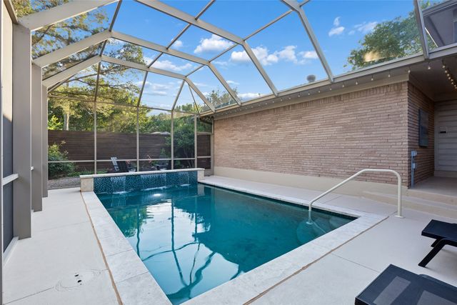 8871 Liptonshire Drive, Dallas, TX 75238