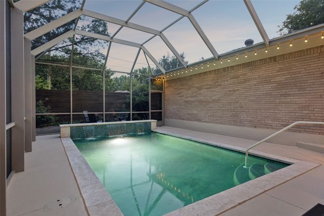8871 Liptonshire Drive, Dallas, TX 75238