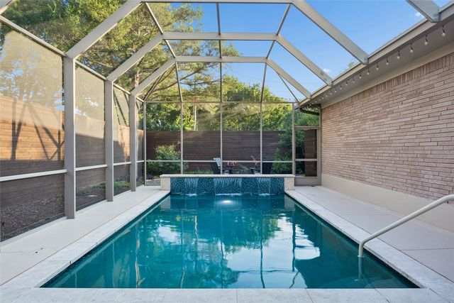 8871 Liptonshire Drive, Dallas, TX 75238
