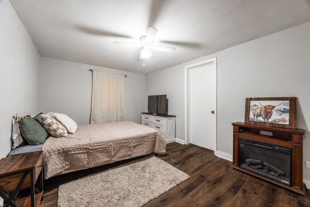 308 N Bois D Arc Street, Savoy, TX 75479