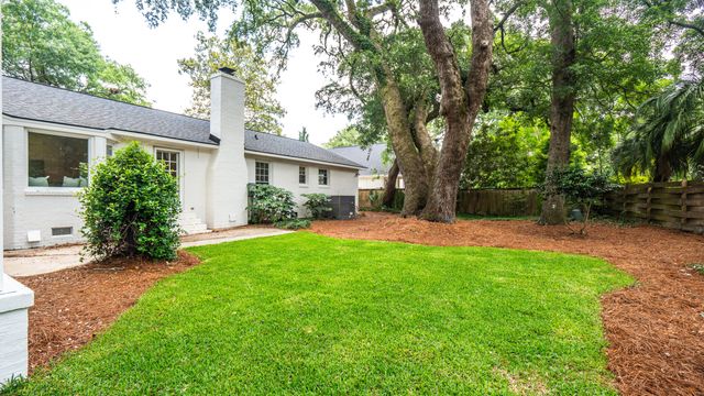 1389 Parkshore Drive, Charleston, SC 29407