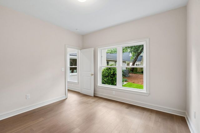 1389 Parkshore Drive, Charleston, SC 29407