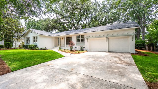 1389 Parkshore Drive, Charleston, SC 29407