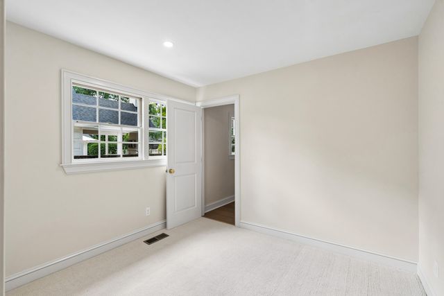 1389 Parkshore Drive, Charleston, SC 29407