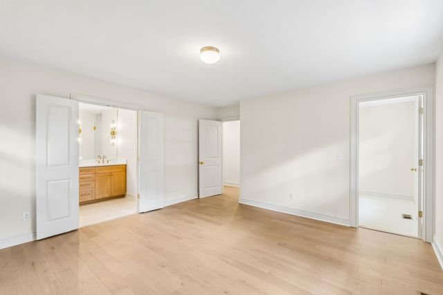 1389 Parkshore Drive, Charleston, SC 29407
