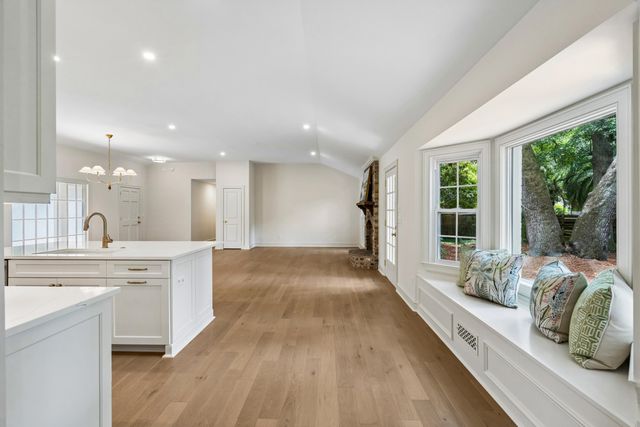 1389 Parkshore Drive, Charleston, SC 29407