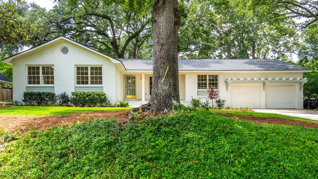 1389 Parkshore Drive, Charleston, SC 29407