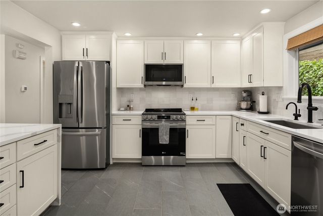 717 W Cremona Street, Seattle, WA 98119